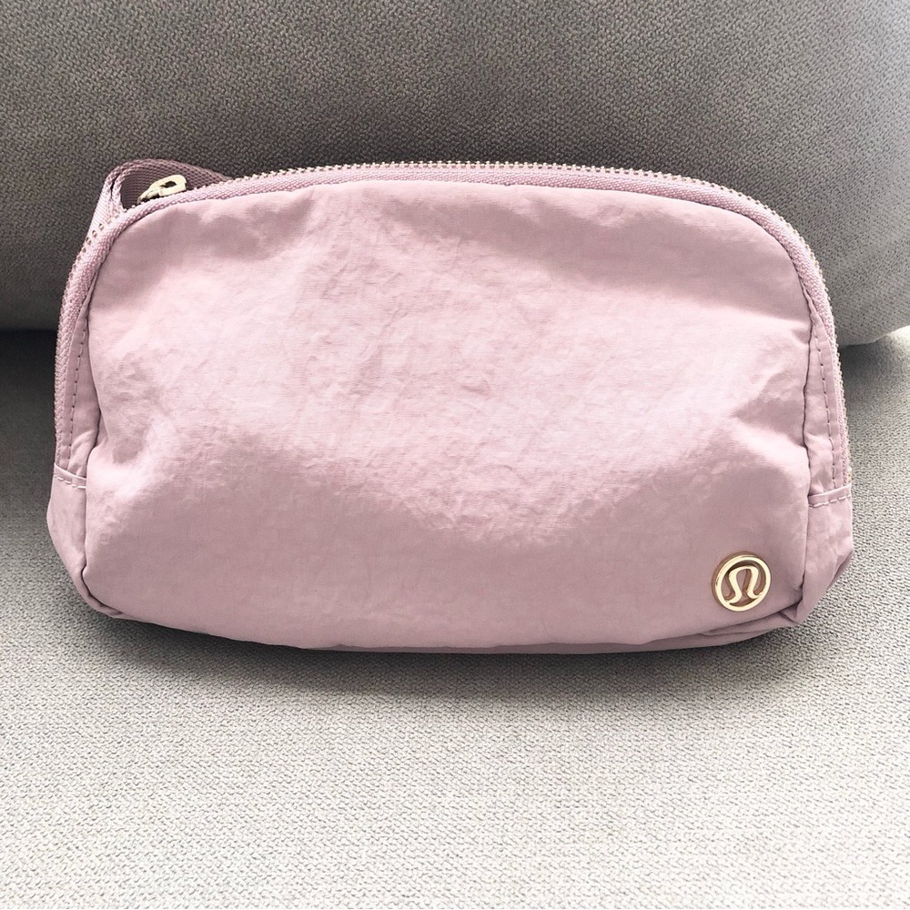 Lululemon Everywhere Belt Bag *1L Antoinette - Picture 10 of 13